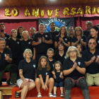 Componentes de la asociación La Peralica de Boñar en la presentación del 20 aniversario. CAMPOS