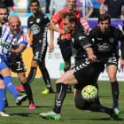 Vullnet Basha, el mejor jugador del choque, fue el autor del gol que abría el camino de una victoria trascendental para el conjunto blanquiazul. L. DE LA MATA