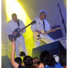 Los miembros de la veterana banda gallega Siniestro Total.