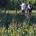 El presidente del Gobierno, Mariano Rajoy, realiza un ruta de senderismo acompañado, entre otros, del triatleta Francisco Javier Gómez Noya y el secretario Xeral de Deporte de la Xunta de Galicia, Ramón Lete.