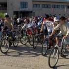 La plaza del Ayuntamiento de San Andrés fue el punto de partida de la marcha ciclista