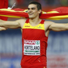 Bruno Hortelano, tras conquistar la medalla de oro en los Europeos de Amsterdam.