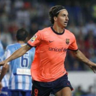 Zlatan Ibrahimovic celebra su tanto, el primero del Barça frente al Málaga.