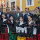 El presidente de la Junta de Castilla y León, Alfonso Fernández Mañueco en Sotillo de la Adrada. ICAL