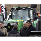 Imagen tomada ayer en la Feria Multisectorial de Febrero de Valencia de Don  Juan, en la que el sector agrícola es protagonista con gran presencia de las principales marcas de tractores. MARCIANO