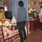 Los puestos de artesanos abrieron ayer sus puertas para mostrar sus excelencias.