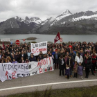 Manifestación en Riaño organizada por las Ampas de la montaña oriental en defensa de primer ciclo de la ESO.