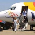 Llegada de un avión al aeródromo de La Virgen procedente del aeropuerto Madrid-Barajas