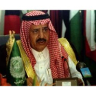 El príncipe Mohamed Bin Nayef, que salió ileso de un atentado el pasado agosto, en una charla sobre