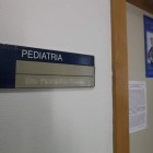 Sala de espera en una consulta de pediatría en un centro de salud de León. MARCIANO PÉREZ