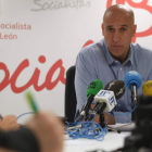 Diez, durante una rueda de prensa. RAMIRO