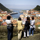 Vista panorámica de Cudillero, concejo del Principado de Asturias famoso por su puerto pesquero y su palacio.