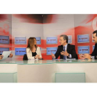 Miguel Ángel Blanco,  Marisa Vázquez, Eduardo Castiñeiras y Juan Carlos Franco, en un momento del programa La Tertulia. ana f. barredo