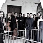 Foto de familia de la formación Accademia del Piacere, que dirige Fahmi Alqhai