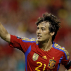 El centrocampista de la selección española David Silva celebra el gol marcado a Escocia.