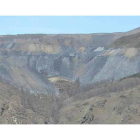 El cielo abierto de Fonfría está asentado sobre 350 hectáreas de monte público en la localidad de Caboalles de Abajo.