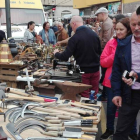 Un puesto de forja ofrecía sus mercaderías ayer en la Feriona. ARAUJO