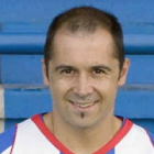 El jugador, cuando vestía la elástica de la Ponferradina.