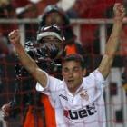 Navas celebra el segundo gol de los sevillistas ante un Getafe que mereció mejor suerte.