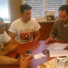El portavoz socialista en el Congreso, Antonio Hernando, ayer, con los mineros.