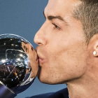 El astro portugués del fútbol tiene ya cuatro balones de oro. ENNIO LEANZA