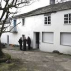 Fachada de la casa de la soldado española fallecida