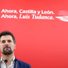 El líder del PSOE de Castilla y León y candidato a la Presidencia de la Junta, Luis Tudanca, ayer tras la Ejecutiva autonómica. MIRIAM CHACÓN