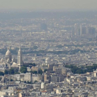 París bajo la contaminación en julio del 2010.