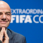 El presidente de la FIFA, Gianni Infantino ha tomado la decisión de excluir a Rusia de Catar 2022 tras las recomendaciones del COI. ENNIO LEANZA