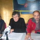 Cristina Camiña, Manuel Rodríguez Barrero y Manuel Rodríguez Soto, en la rueda de prensa de ayer