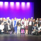 Foto de familia de los premiados, en la velada de clausura. RUBÉN PRIETO
