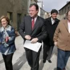 Fátima López Placer, Silván y Eduardo Fernández en una imagen mucho más cordial en febrero del 2005