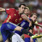Sergi Busquets, durante el partido de la selección española de fútbol contra Liechtenstein, que se celebró el lunes en León.