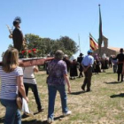 La procesión de traslado del patrón de Lagunas llega a la ermita.