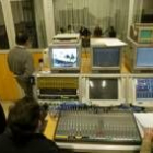 Radio Zarza, la emisora escolar del Giner de los Ríos, ya emite en el 99.6 FM