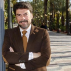 Luis Barcala, nuevo alcalde de Alicante tras el voto en blanco de la tránsfuga Nerea Belmonte.