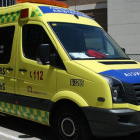 Fotografía de archivo de una ambulancia. DL