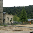 Inicio de las obras de rehabilitación de la zona de juegos.