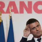 El exprimer ministro frances Manuel Valls  candidato a las primarias organizadas por el Partido Socialista  ofrece una rueda de prensa para presentar las grandes orientaciones de su proyecto electoral  en Paris.