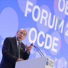 El secretario general de la OCDE, Ángel Gurría, en una rueda de prensa en París en junio del 2015.