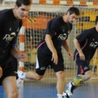 Montoro, Prce y Doder durante los entrenamientos en el Palacio de Deportes.
