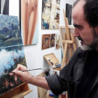 Fermín García Sevilla en su lugar de creación.