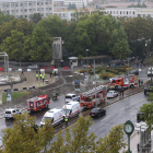 Los servicios de emergencias en el lugar del atentado, en Ankara. NECATI SAVAS