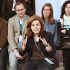Soraya Sáenz de Santamaría, en el centro, durante un momento de su intervención.