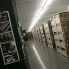 Aspecto que ofrecen los archivos del Hospital de León actualmente