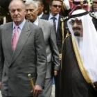 El Rey Juan Carlos junto al monarca de Arabia Saudí