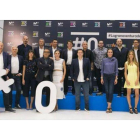 Los profesionales del canal #0 de Movistar+ para la temporada 2016-2017 posa en el Festival de Televisión de Vitoria.