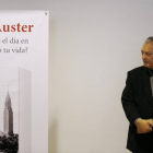 El escritor Paul Auster, durante la presentación de su última novela. EFE
