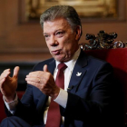 El presidente de Colombia, Juan Manuel Santos, premio Nobel de la Paz, durante una entrevista exclusiva con Efe en el Palacio de Nariño de Bogotá.