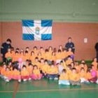 Grupo de pequedeporte en la categoría  prebenjamín y monitores